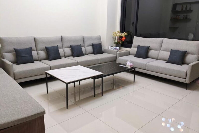 25786A11 D83F 4E74 AEAB 84284617B360